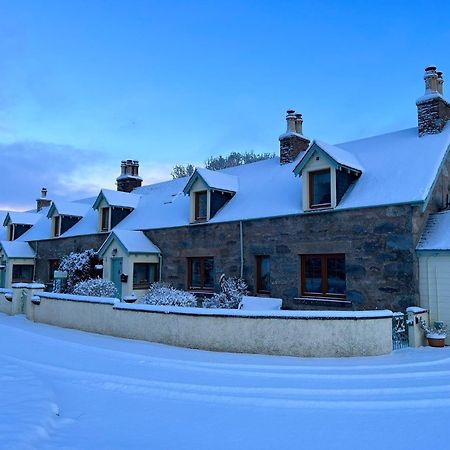 Rosemount Cottage One- Highland Cottage Garve Buitenkant foto